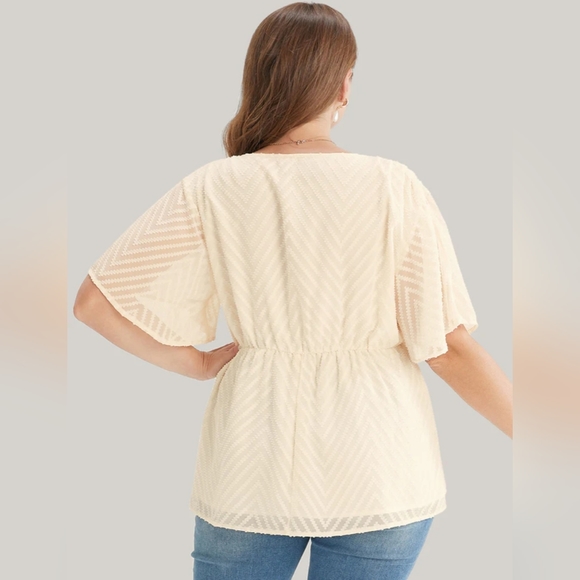 Ruffle Split Sleeve wrap blouse Ivory Gauzy - Picture 3 of 7